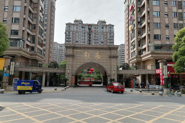 鍏浜鴻騫垮憡閫氶亾闂（hòng）ㄥ靉椹繪閮藉盡鍥